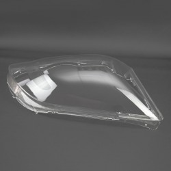 Пластиковое стекло фары Toyota Avensis (T250) 2006-2010 правое (пассажирское)