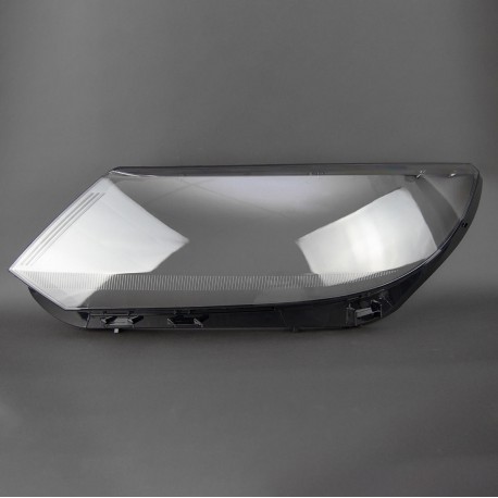 Пластиковое стекло фары Volkswagen Tiguan (5N) 2011-2016 Halogen левое (водительское)