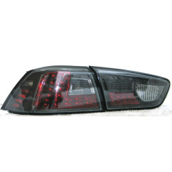 Mitsubishi Lancer X оптика задня