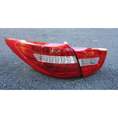 Hyundai IX35 оптика задня