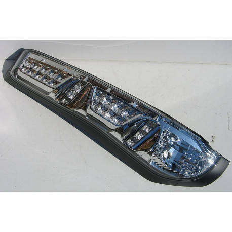 Nissan X-trail T31 оптика задня хром 50% LED
