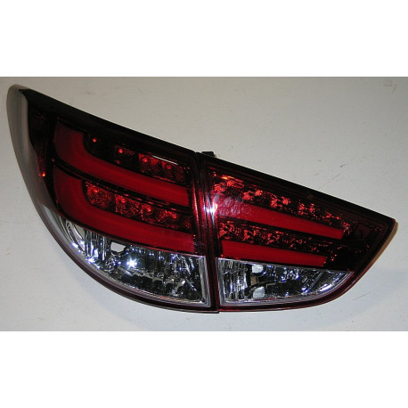 Hyundai IX35 оптика задня червона 50% LED
