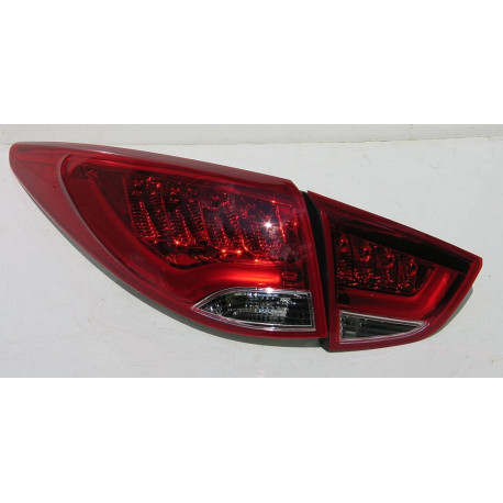 Hyundai IX35 оптика задня червона Q7