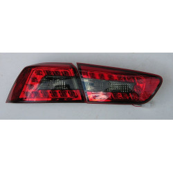 Mitsubishi Lancer X оптика задня червона