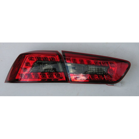 Mitsubishi Lancer X оптика задня червона