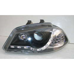 Seat Ibiza передняя черная LED