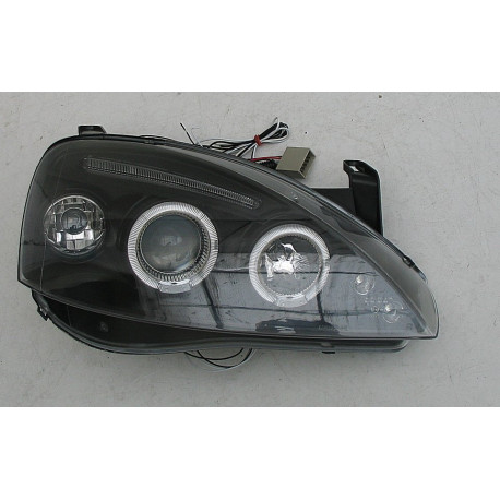 Opel Corsa C передняя черная