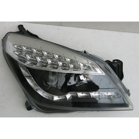 Opel Astra H передняя черная LED