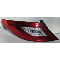 Hyundai Solaris задняя красная LED