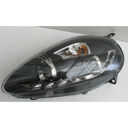 Fiat Grande Punto передня чорна