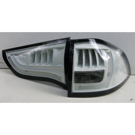 Mitsubishi Pajero Sport задняя LED белая