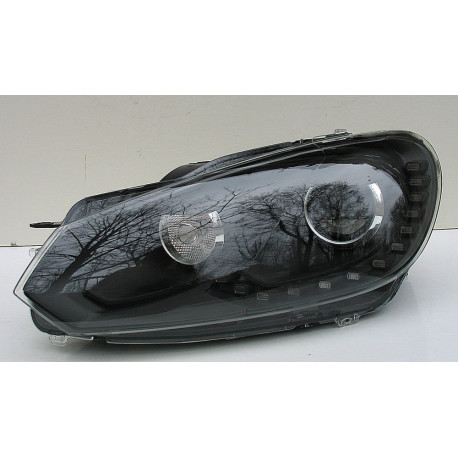 Volkswagen Golf 6 передняя черная R20 оптика с LED