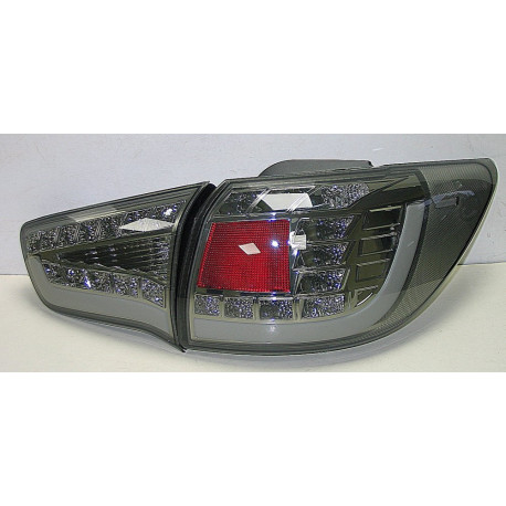 Kia Sportage R задняя черная LED