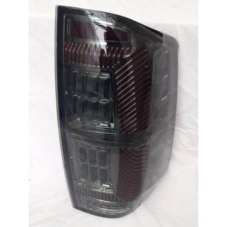 Toyota Tundra 2014+ оптика задняя LED тонированная WY