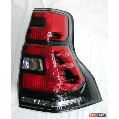 Toyota Land Cruiser Prado 150 задние фары LED красные
