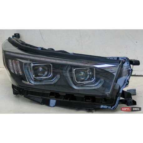 Toyota Highlander XU50 передние фары LED X5