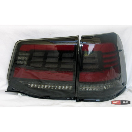Toyota Land Cruiser 200 2016+ оптика задняя LED черно-красная стиль ZW