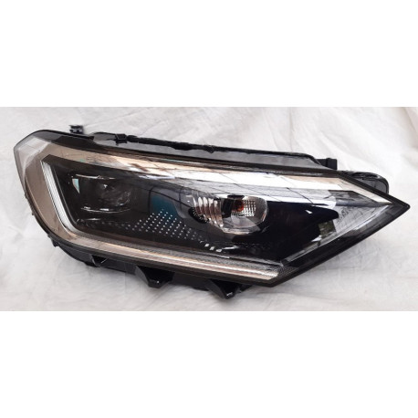 Volkswagen Jetta Mk7 2019+ передние фары FULL LED