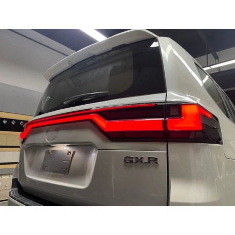 Задняя LED оптика Toyota Land Cruiser 300 2021+ черная стиль ZW