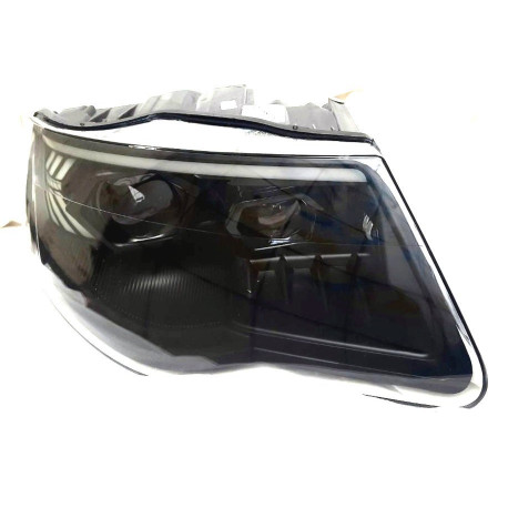Volkswagen Touareg 2006+ передняя оптика FULL LED