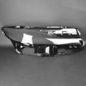 Пластикове скло фари Toyota Camry (XV80) 2023-2026 праве (пасажирське)